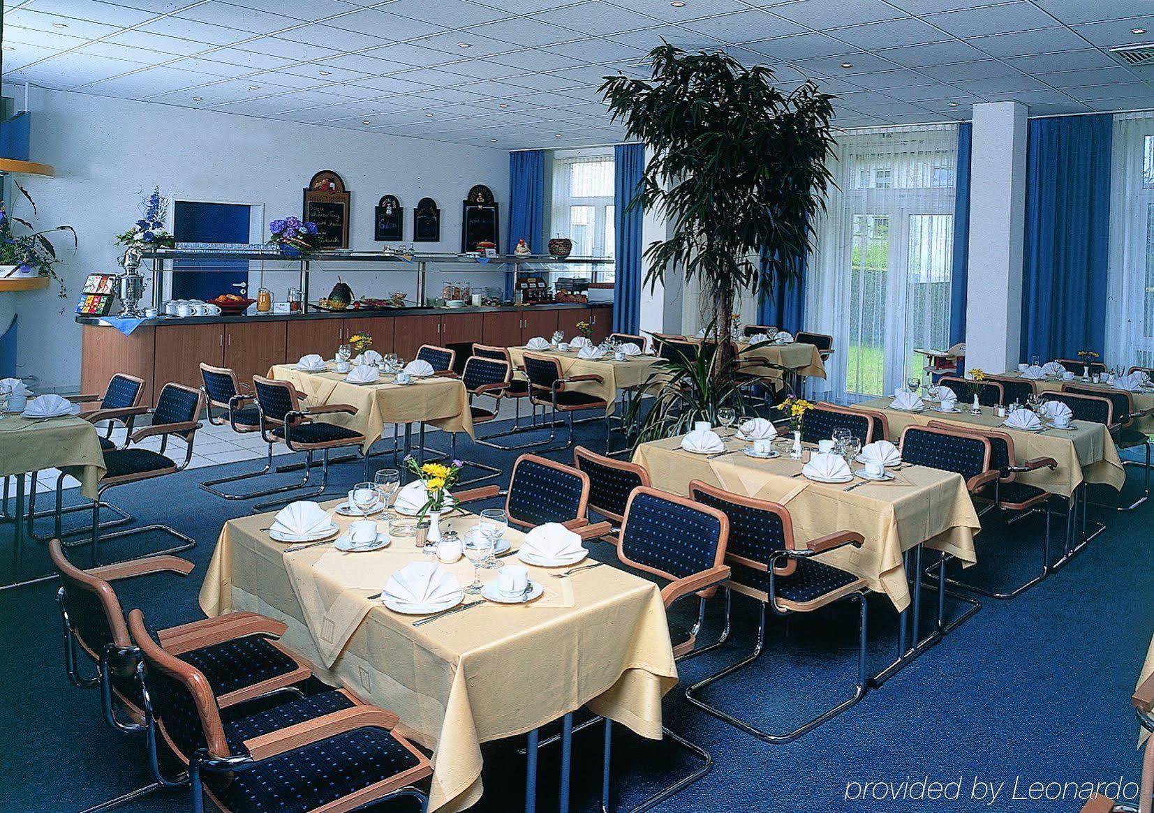 Taste Hotel Jettingen Restaurang bild